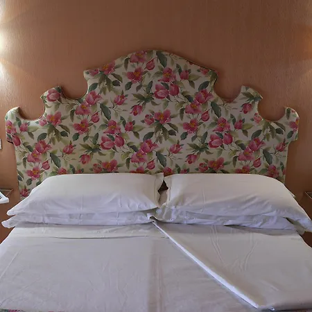 Sempione 2* 스트레사