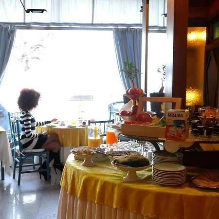 Sempione 斯特雷萨